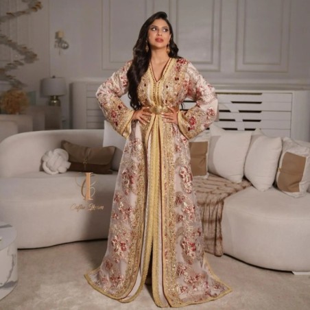 Caftan de luxe brodé par caftan_ikram_ |📍Tétouan, Maroc 🇲🇦