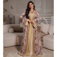 Caftan beige, doré et violet par caftan_ikram_ |📍Tétouan, Maroc 🇲🇦