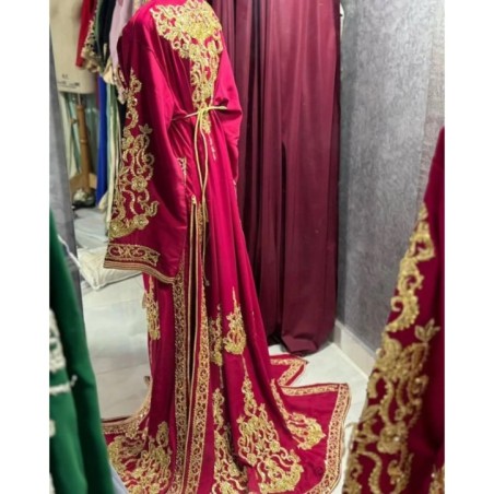 Caftan bleu brodé à la main par Nabil Caftan |📍Meknès, Maroc 🇲🇦