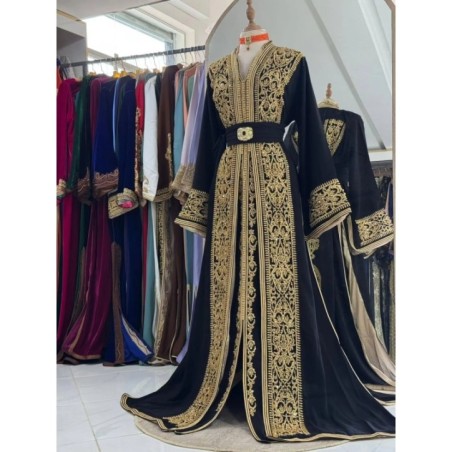 Caftan bleu brodé à la main par Nabil Caftan |📍Meknès, Maroc 🇲🇦