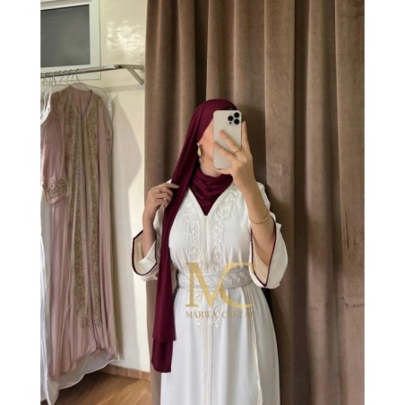 Caftan blanc et bordeaux par Marwa_Caftan |📍Mohammédia, Maroc 🇲🇦