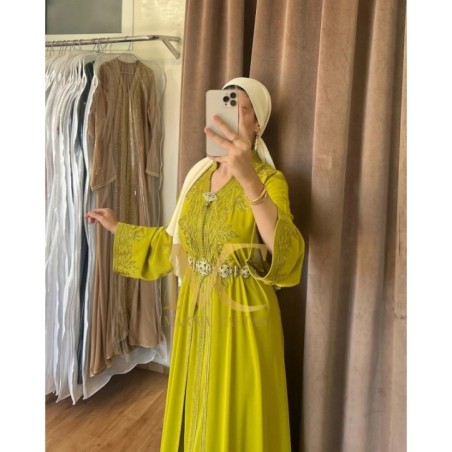 Caftan de luxe en satin de soie par Marwa_Caftan |📍Mohammédia, Maroc 🇲🇦