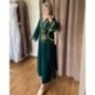 Caftan vert émeraude avec broderies dorées par Marwa_Caftan |📍Mohammédia, Maroc Caftan vert émeraude avec broderies dorées par Marwa_Caftan |📍Mohammédia, Maroc