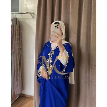 Caftan bleu orné de perles et détails dorés par Marwa_Caftan |📍Mohammédia, Maroc 🇲🇦