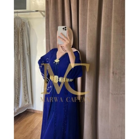 Caftan bleu roi en brocart et satin par Marwa_Caftan |📍Mohammédia, Maroc 🇲🇦