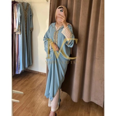 Caftan bleu pastel orné de broderies délicates par Marwa_Caftan |📍Mohammédia, Maroc 🇲🇦