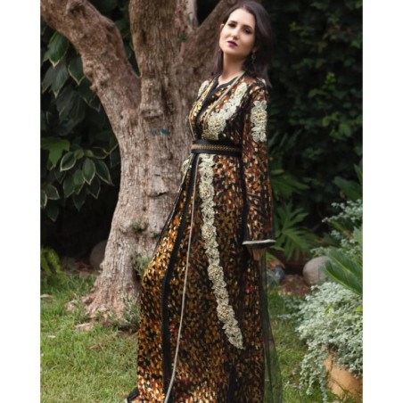 Caftan de soirée en soie par Caftanium |📍Casablanca, Maroc 🇲🇦