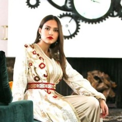 Caftan de luxe brodé à la main par Caftanium |📍Casablanca, Maroc