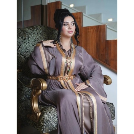 Caftan en soie et satin par Location Caftan d'Or |📍Casablanca, Maroc 🇲🇦